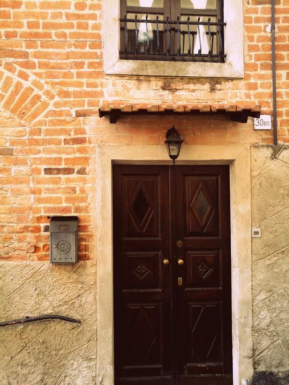 Il Cortiletto Dei Capperi Bed and Breakfast Gassino Torinese Exteriör bild