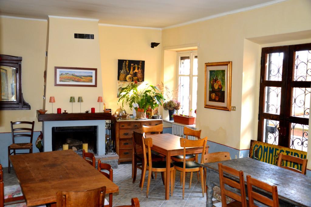 Il Cortiletto Dei Capperi Bed and Breakfast Gassino Torinese Exteriör bild